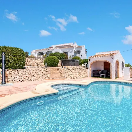 Ayora Villa *