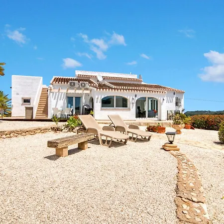 Ayora Villa *